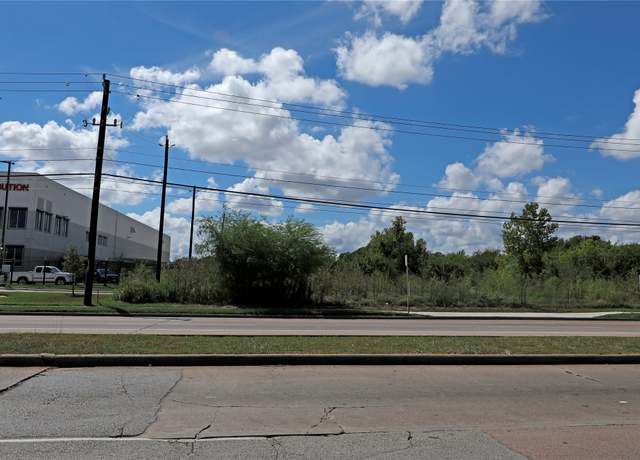 Property at 10525 Bissonnet St, Houston, TX 77099