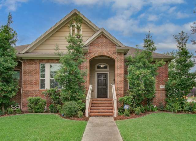 Property at 931 Shirkmere Rd, Houston, TX 77008, 4 beds, 3 baths