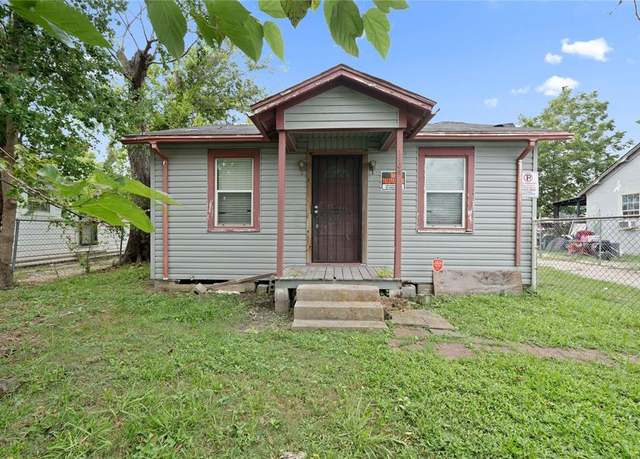 Property at 1106 Collingsworth St, Houston, TX 77009, 1 bed, 1.5 baths