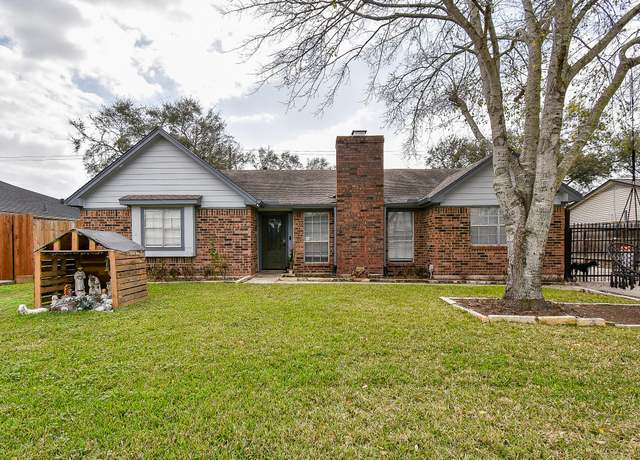 Property at 13134 Frank Ln, Stafford, TX 77477, 4 beds, 2 baths