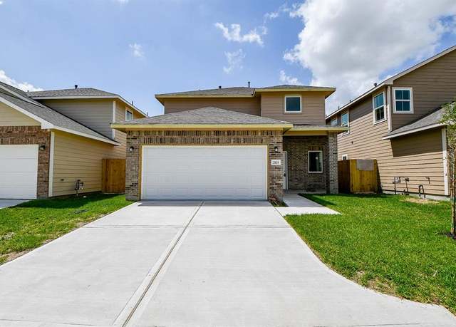 Property at 2819 Topiary Ln, Houston, TX 77014, 4 beds, 2.5 baths