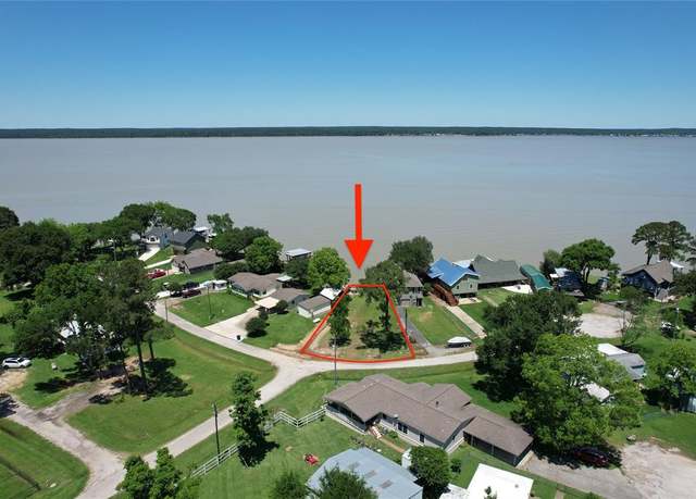 Property at 126 Fergeson Way, Point Blank, TX 77364