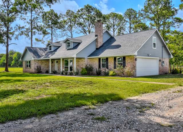 Property at 1561 County Road 797, Brazoria, TX 77422, 4 beds, 2.5 baths