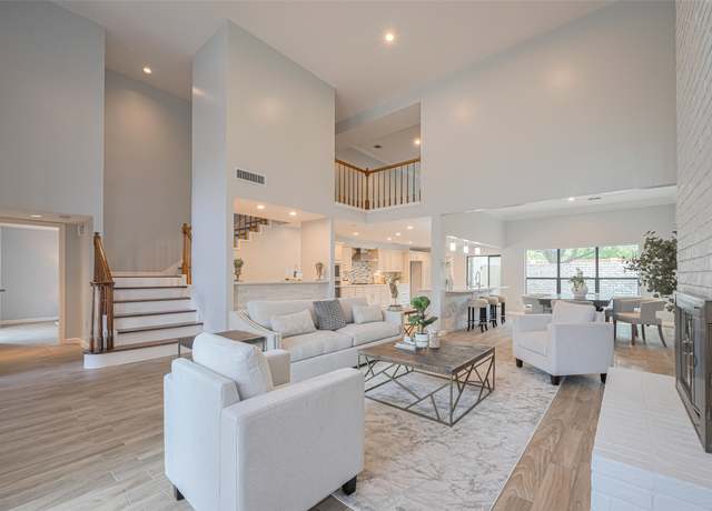 Property at 15600 Barkers Landing Rd #20, Houston, TX 77079, 3 beds, 2.5 baths