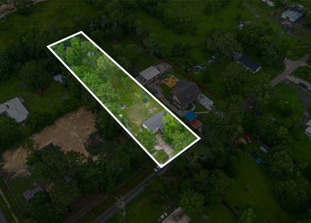 Property at 101 County Road 3189b, Cleveland, TX 77327, 3 beds, 2 baths