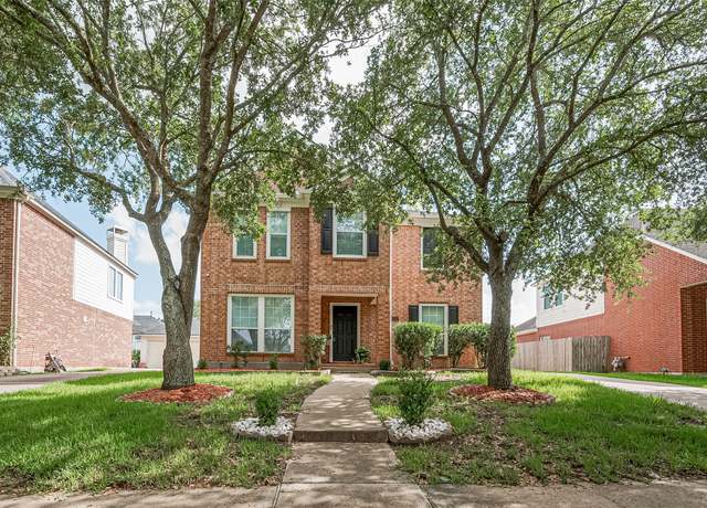 Property at 14212 Rocky Briar Ln, Rosharon, TX 77583, 3 beds, 2.5 baths