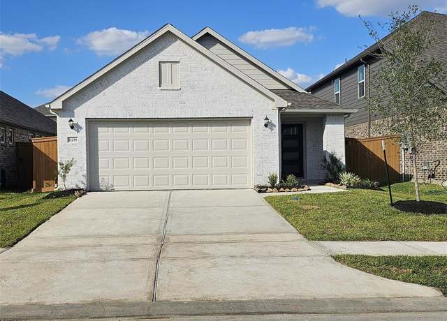 Property at 21258 Catalina Palm Dr, Cypress, TX 77433, 3 beds, 2 baths