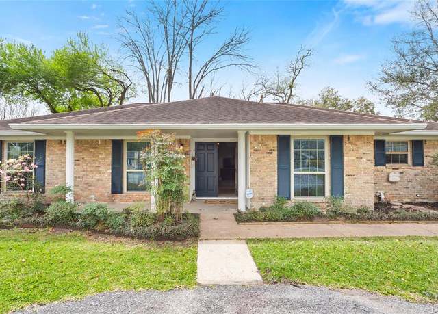 Property at 12095 11th St, Santa Fe, TX 77510, 3 beds, 2 baths