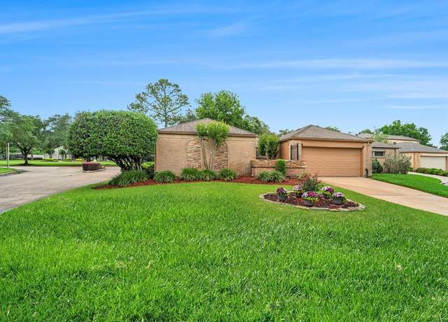 Property at 4050 Heathersage Dr, Houston, TX 77084, 3 beds, 2.5 baths