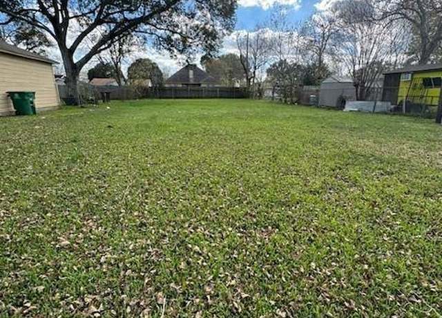 Property at 3510 Grassmere St, Houston, TX 77051