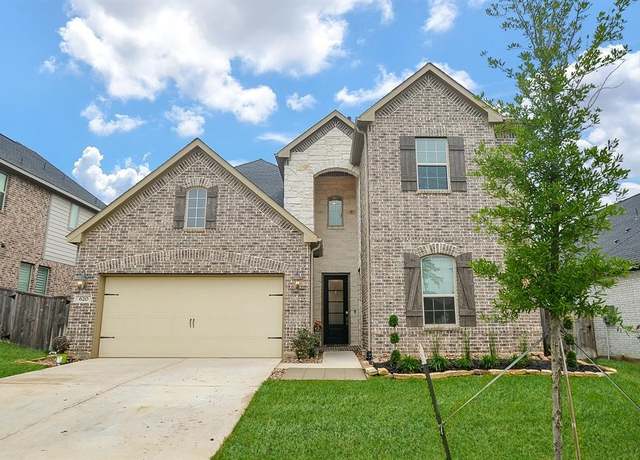 Property at 620 Cypress Bay Ln, Pinehurst, TX 77362, 4 beds, 4.5 baths