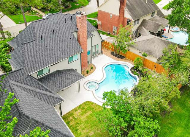 Property at 5807 Mountain View Dr, Houston, TX 77345, 4 beds, 3.5 baths