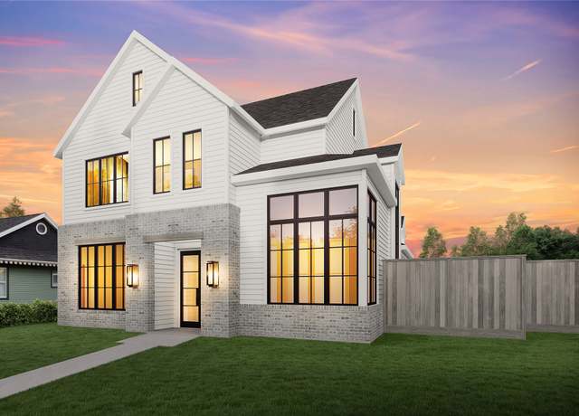 Property at 1001 E 7th 1/2 St, Houston, TX 77009, 5 beds, 5.5 baths