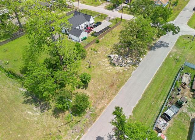 Property at 2501 King St, Houston, TX 77026