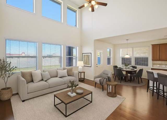 Property at 2813 Bottiglia Way, League City, TX 77573, 4 beds, 3.5 baths