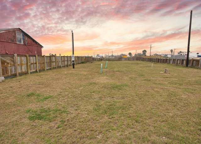 Property at 5801 CR 201 St, Sargent, TX 77414