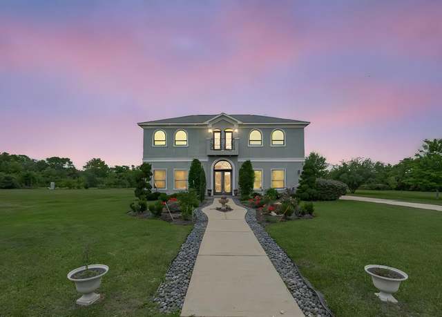 Property at 2602 Avenue L, Santa Fe, TX 77510, 3 beds, 1.5 baths