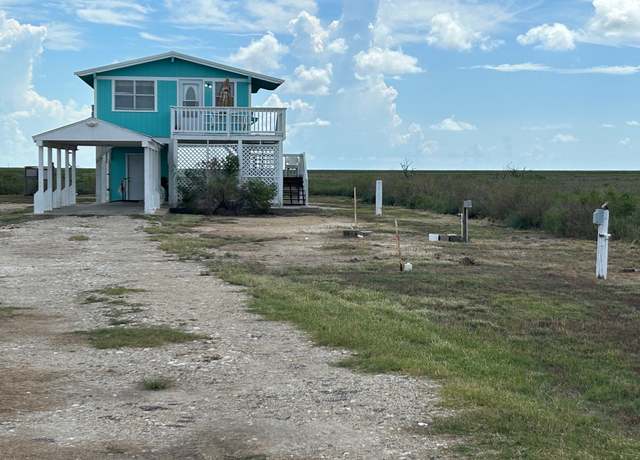 Property at 1379 Fm Rd 2031, Matagorda, TX 77457, 1 bed, 1.5 baths