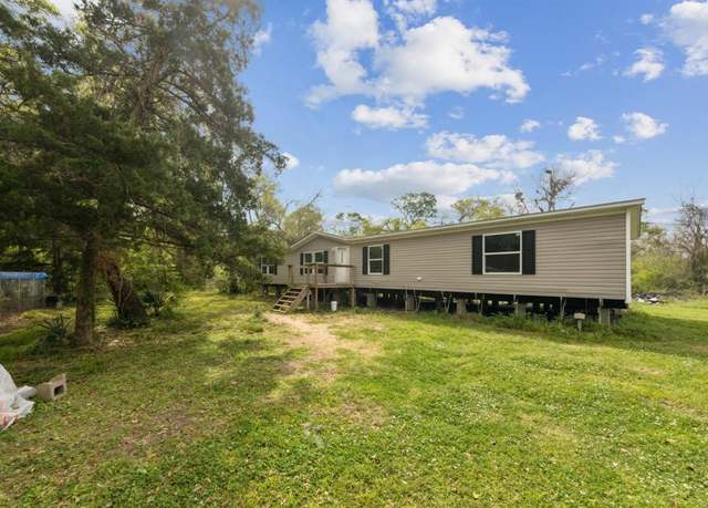 Property at 17968 County Road 426, Brazoria, TX 77422, 4 beds, 2 baths