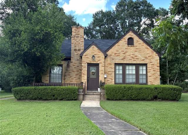 Property at 106 S Grace St, Crockett, TX 75835, 3 beds, 1 bath