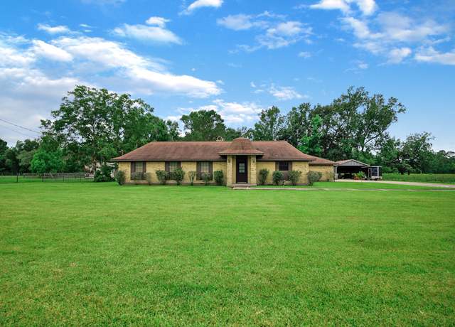 Property at 413 Christensen Rd, Hankamer, TX 77560, 4 beds, 3 baths