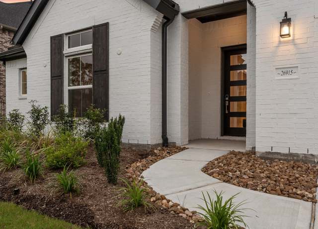 Property at 26915 Longwood Ledge Dr, Spring, TX 77389, 5 beds, 4.5 baths