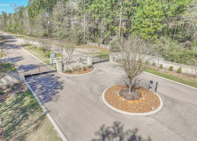Property at 4214 Highland Lks, Montgomery, TX 77316