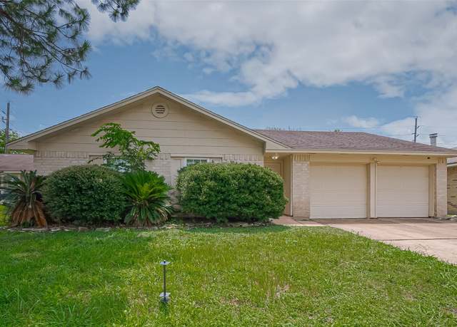 Property at 7306 Bubbling Brooks Ln, Houston, TX 77095, 3 beds, 2 baths