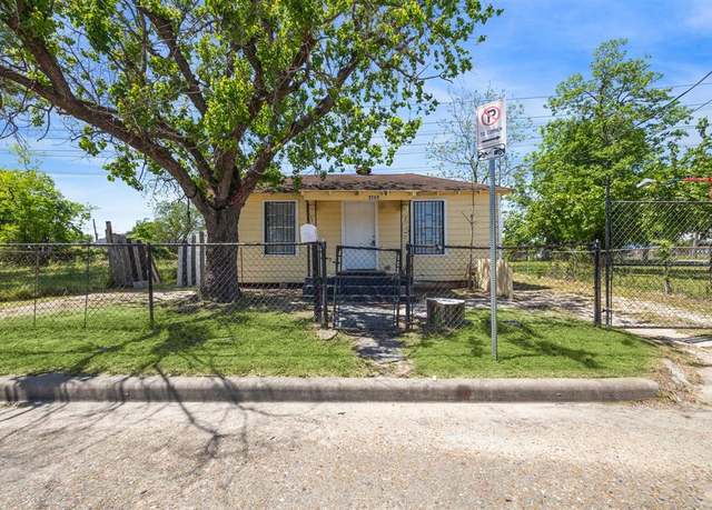 Property at 3107 Elysian St, Houston, TX 77009, 3 beds, 1 bath