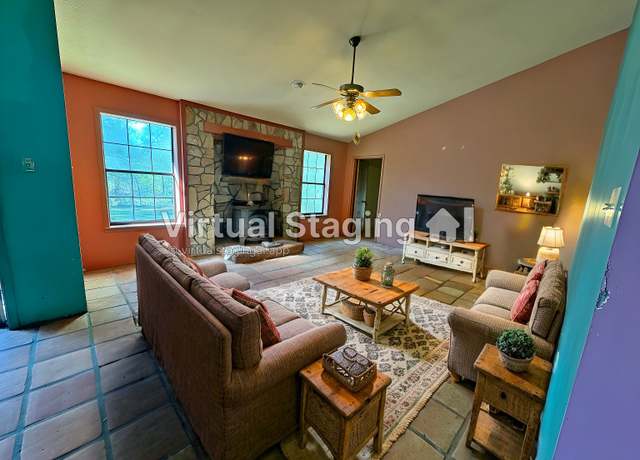 Property at 191 Palmetto Dr, Oakhurst, TX 77359, 3 beds, 2 baths