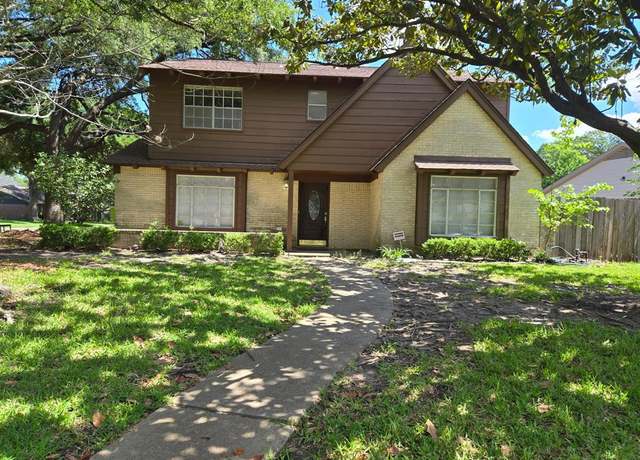 Property at 11318 Maple Springs Dr, Houston, TX 77043, 5 beds, 2 baths