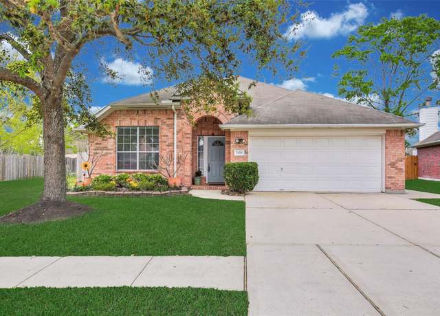 Property at 7126 Leens Lodge Ln, Humble, TX 77346, 3 beds, 2 baths