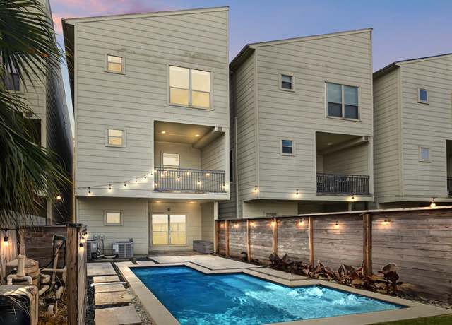 Property at 5212 Lillian St, Houston, TX 77007, 3 beds, 3.5 baths