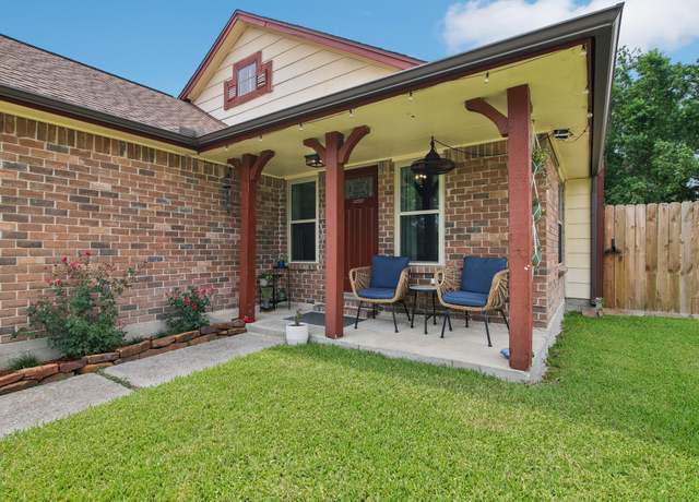 Property at 5551 Fawn Trail Ln, Humble, TX 77346, 3 beds, 2 baths