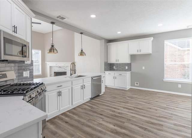 Property at 2519 Flycatcher Cove Dr, League City, TX 77573, 4 beds, 2.5 baths