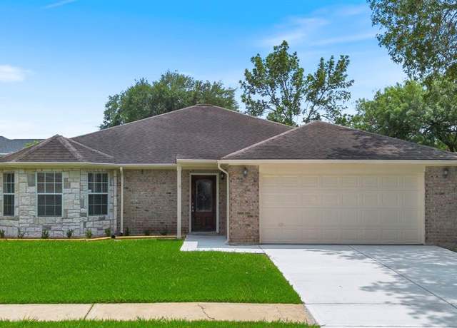 Property at 14315 Branchwater Ln, Sugar Land, TX 77498, 4 beds, 2.5 baths