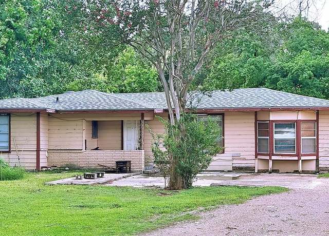 Property at 831 Old Genoa Red Bluff Rd, Houston, TX 77034, 5 beds, 2 baths