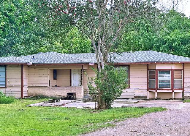 Property at 831 Old Genoa Red Bluff Rd, Houston, TX 77034, 5 beds, 2 baths