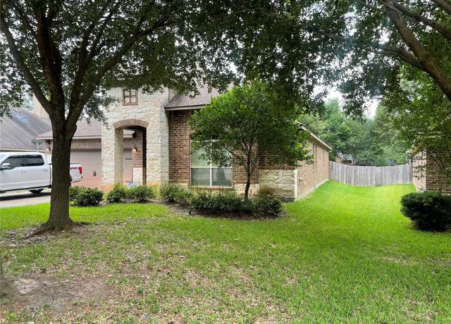 Property at 2406 Winter Trail Dr, Conroe, TX 77304, 3 beds, 2 baths