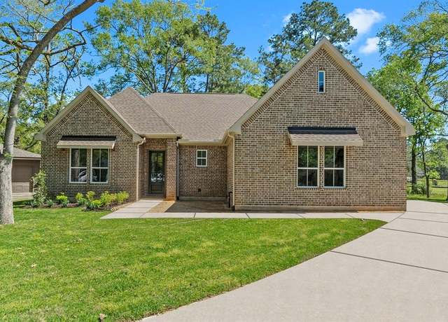 Property at 557 Hermitage Ct, Conroe, TX 77302, 3 beds, 2 baths