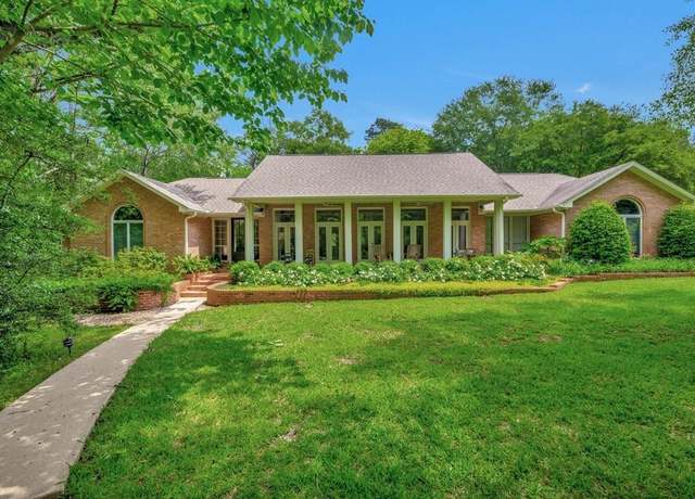 Property at 1908 Columbine Dr, Lufkin, TX 75904, 3 beds, 3.5 baths