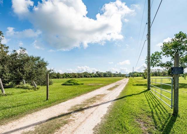 Property at 14328 FM 2354 Rd, Beach City, TX 77523, 2 beds, 1 bath