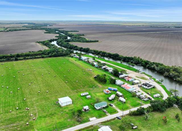 Property at 11709 County Road 581, Santa Fe, TX 77510