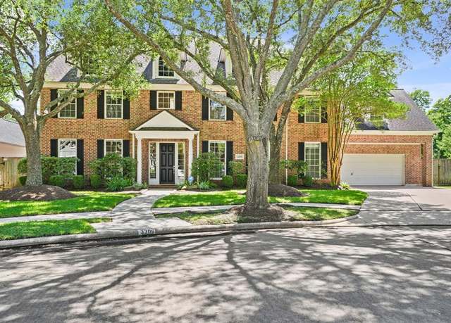 Property at 3306 Alcorn Crossing Dr, Sugar Land, TX 77479, 4 beds, 3.5 baths