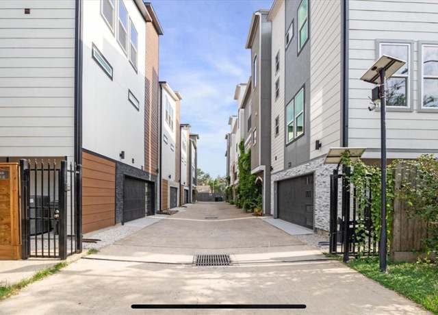 Property at 602 W 28th St Unit A, Houston, TX 77008, 3 beds, 3.5 baths