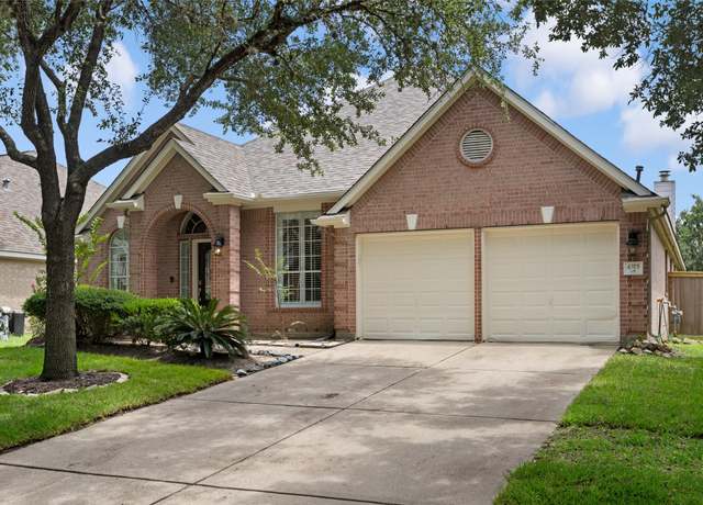 Property at 4315 Hoatzin Ct, Missouri City, TX 77459, 4 beds, 2.5 baths
