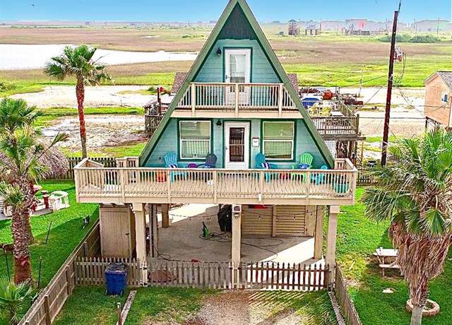 Property at 234 Sandpebble Pl, Surfside Beach, TX 77541, 3 beds, 2 baths