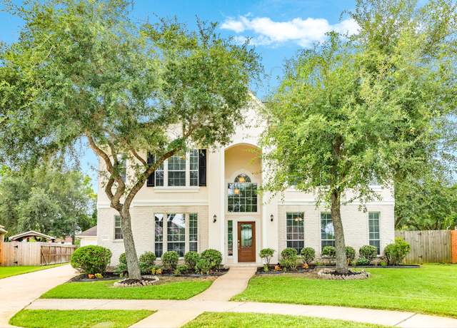 Property at 11714 Sterling Brook St, Pearland, TX 77584, 5 beds, 5.5 baths