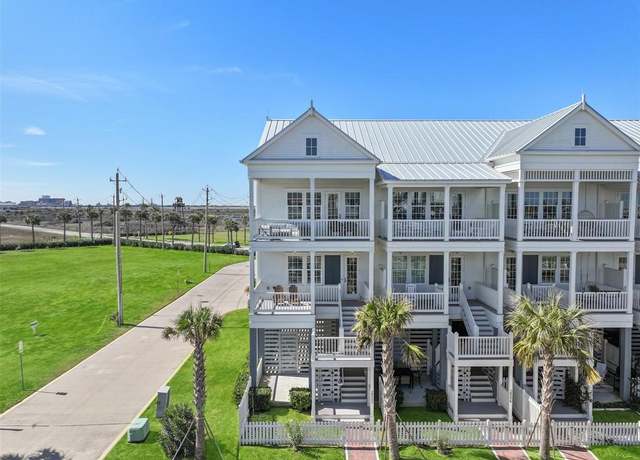 Property at 2502 Sunset Psge, Galveston, TX 77550, 3 beds, 3 baths