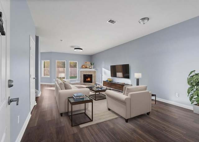 Property at 29639 Turnbury Village Dr, Spring, TX 77386, 3 beds, 2.5 baths